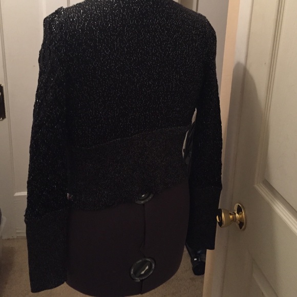 Sparkle black sweater w/silver thread intertwined - Picture 3 of 4