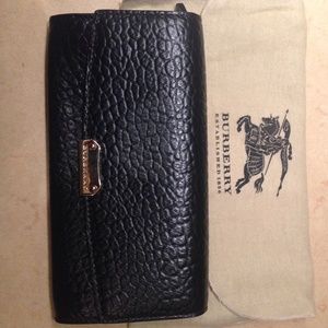 Burberry Wallet-Signature Grain Porter Continental