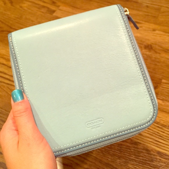 Leather Coach CD/DVD case - Picture 1 of 3