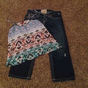 Bundle shirt & Capris