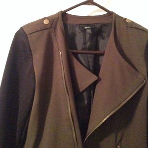 -SOLD- Green nice Jacket