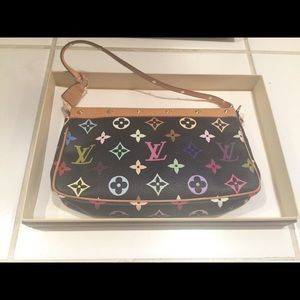 Louis Vuitton purse