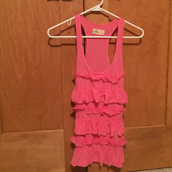 Pink ruffled Hollister tank