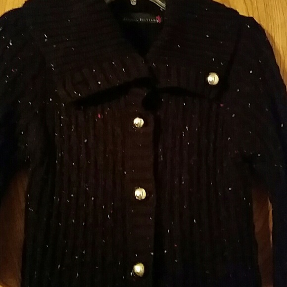 Sweaters - Picture 2 of 2