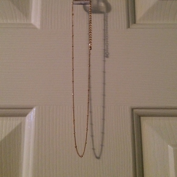 Gold choker - Picture 1 of 3