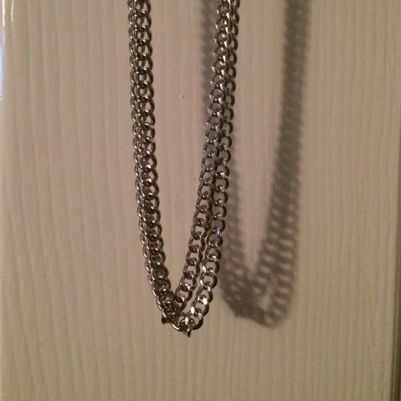 Silver headband - Picture 2 of 2