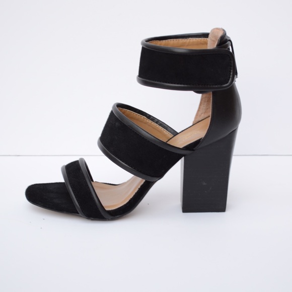 Report Sig Pammy Wide-Strap Heel - Picture 2 of 4