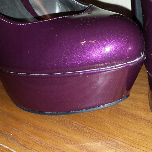 Purple platform heels - Picture 4 of 4