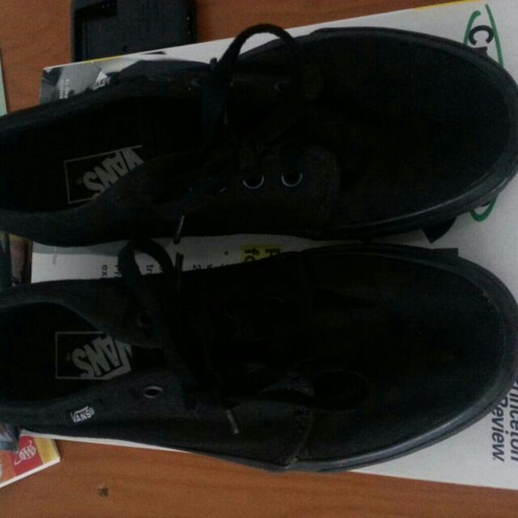 Black vans