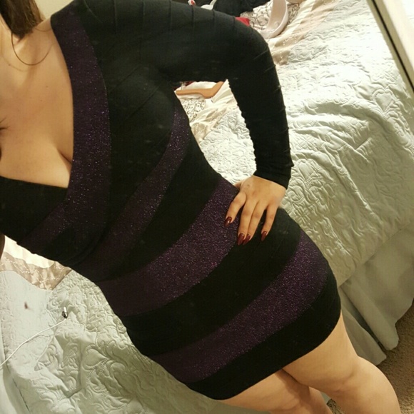 Dress - Picture 2 of 4