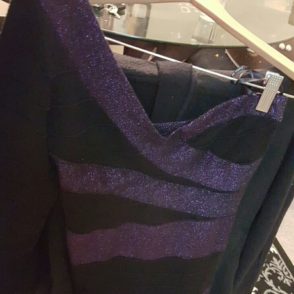 Dress - Picture 4 of 4