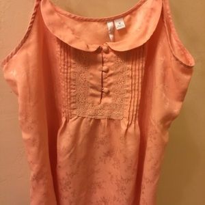 Lauren Conrad peach shirt