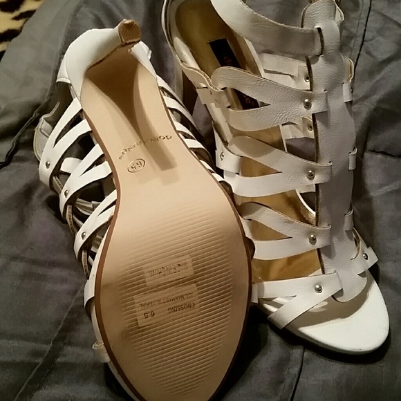 Shoes - Picture 2 of 2