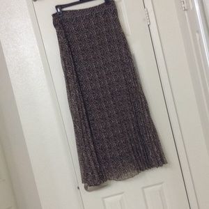 Pleated chiffon leopard long skirt