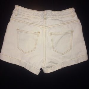 White High Waited Shorts!