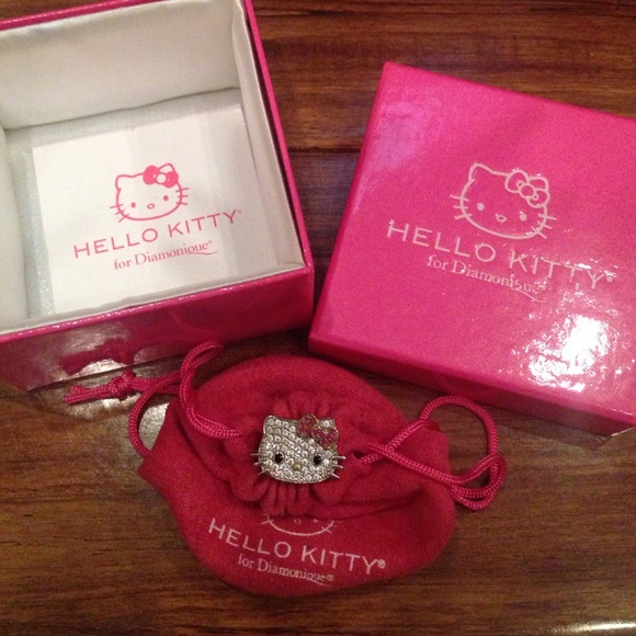 Hello Kitty for Diamonique Ring