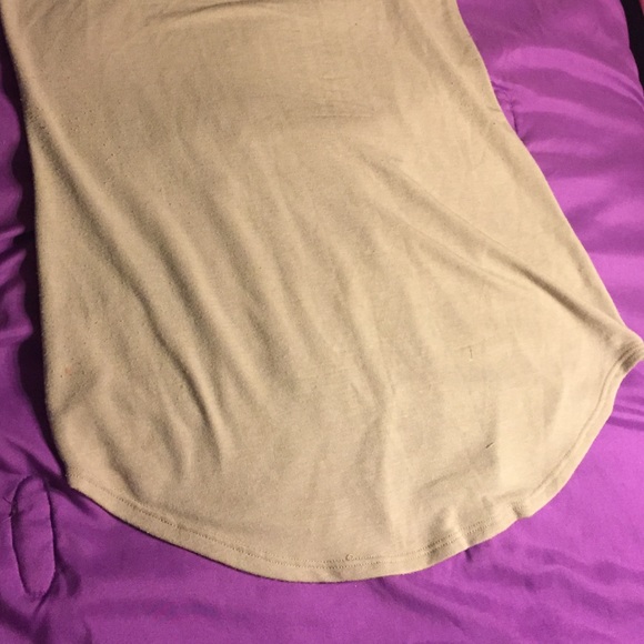 Scarlet Collection - Picture 2 of 3