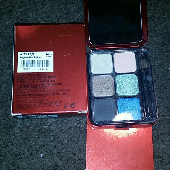 Mac holiday collection