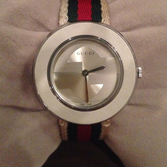 Gucci Watch, Women's Swiss U-Play