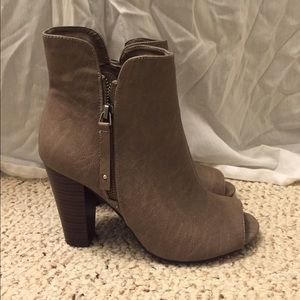 Ankle booties