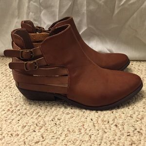 Brown ankle boots