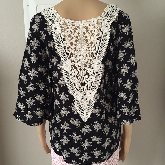 OPAL black and white crochet back top - Picture 3 of 4