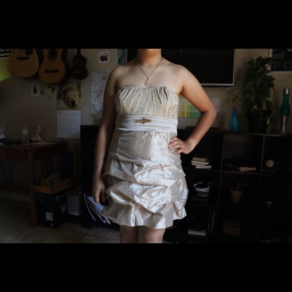 Golden "Prom" Dress - Picture 2 of 2