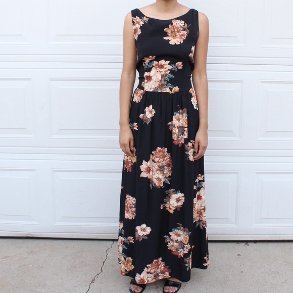 Vintage floral maxi with side slits