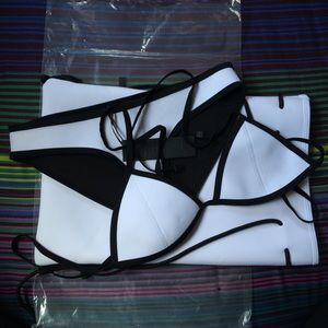 Chloe Indiana ice triangl (dupe)