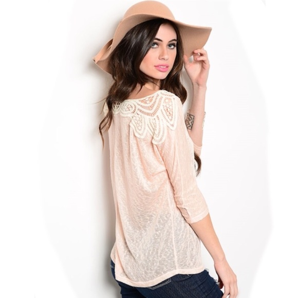 TALISMAN peach and ivory crochet top - Picture 2 of 6
