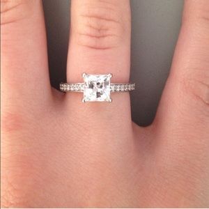 Swarovski crystal princess cut ring