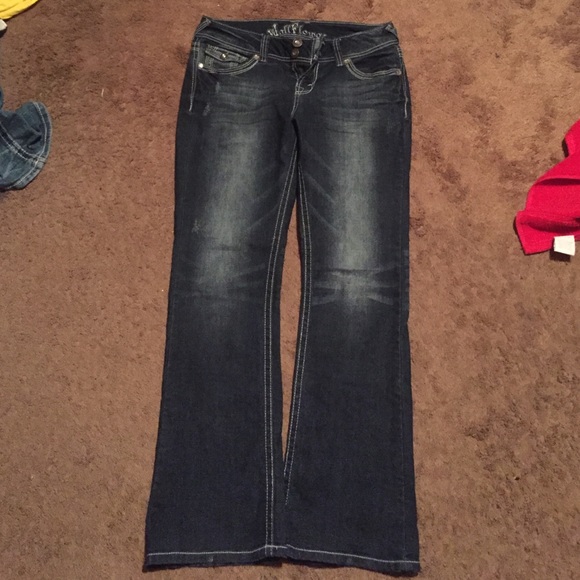 Jeans - Picture 1 of 2