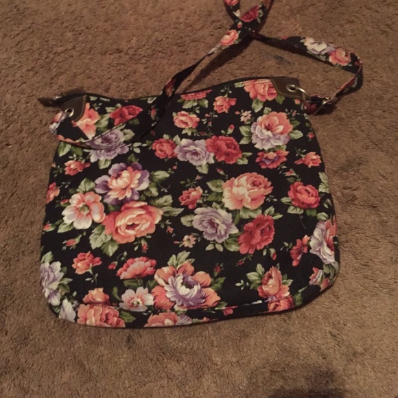 Purse - Picture 2 of 2