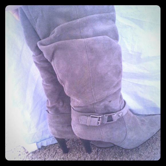 Gray Faux Suede Heeled Boots Sz7
