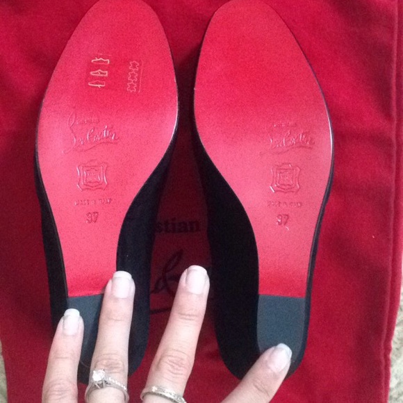 SOLD ! Authentic Louboutin Wedges - Picture 4 of 4