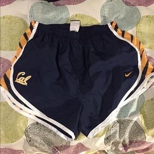 Nike womens Tempo shorts