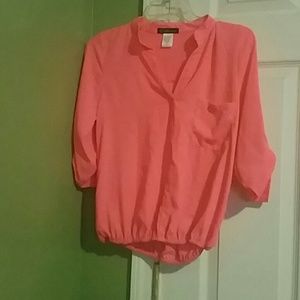 Hit pink top