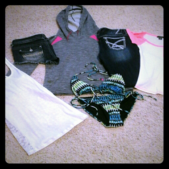 Bundle for @haileysmalls