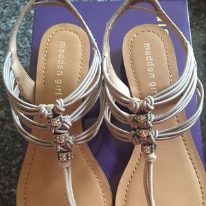 Women's summer sandal.