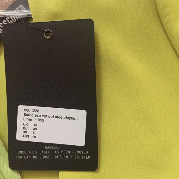 Sofoclesa Cut Out Side Romper In Lime - Picture 2 of 2