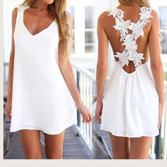 NWT White Chiffon V-Neck Floral X-back Dress - Picture 2 of 2