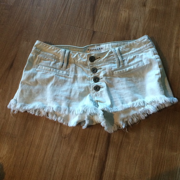 Bullhead White w/ blue pinstripe shorts