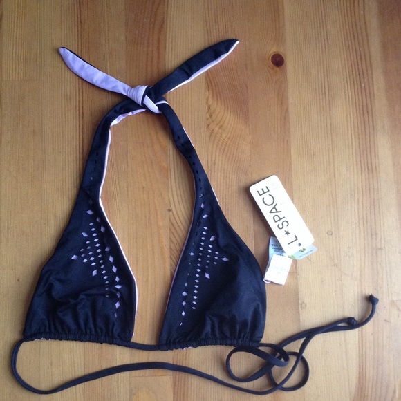L space black/lavender cut triangle bikini top