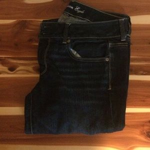 American Eagle Artist Capris