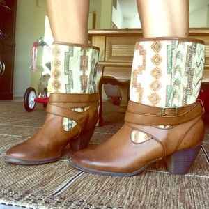 BKE Short boots/ 7.5