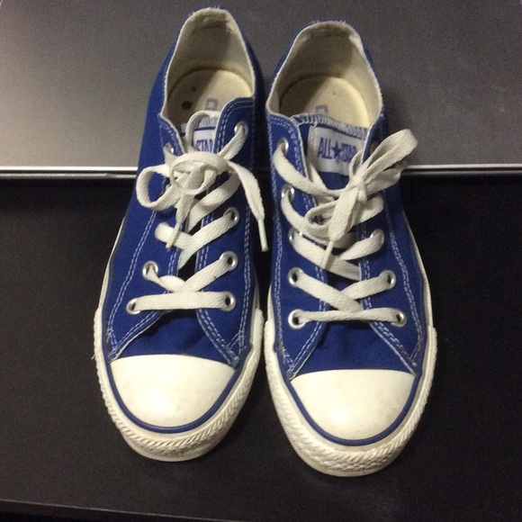 Blue converse