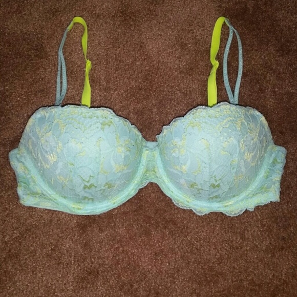 PINK Victoria's Secret Other - Victoria's secret PINK bra