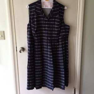 Nice navy and silver summer dress!