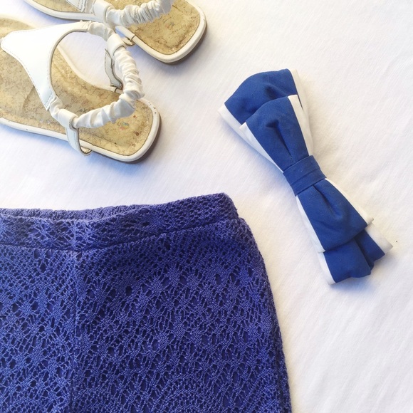 Baby girl blue lace shorts