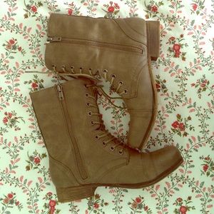 Combat Boots in Stone